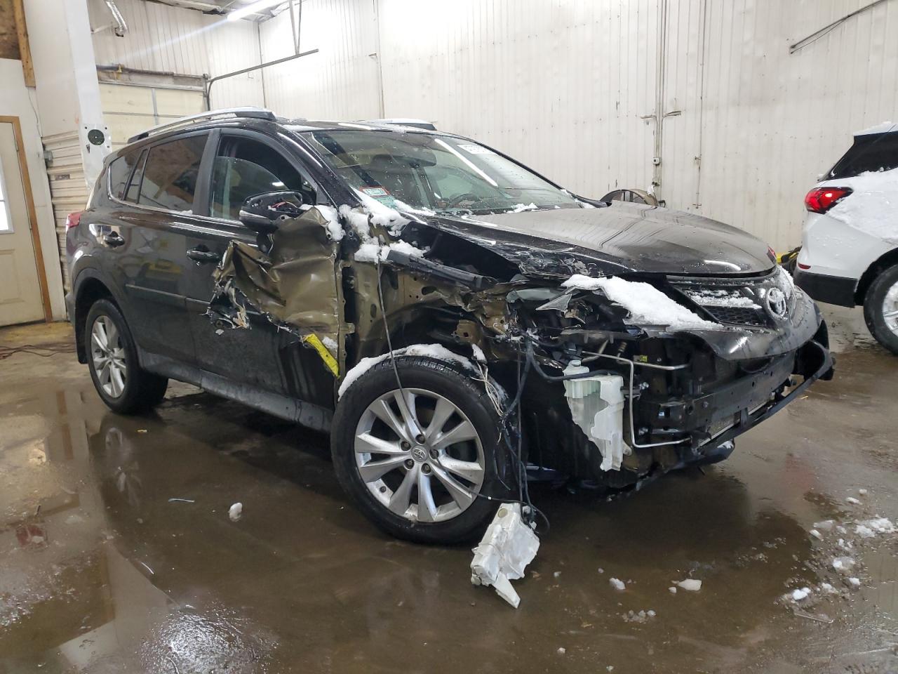 2015 Toyota RAV 4 - Image 4