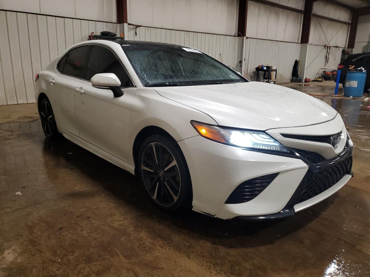 2019 Toyota Camry - Image 4