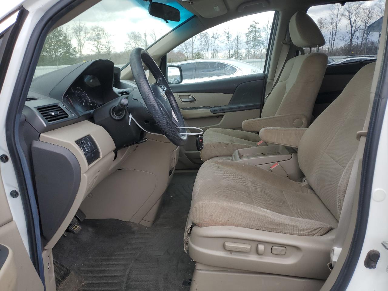 2012 Honda Odyssey - Image 7