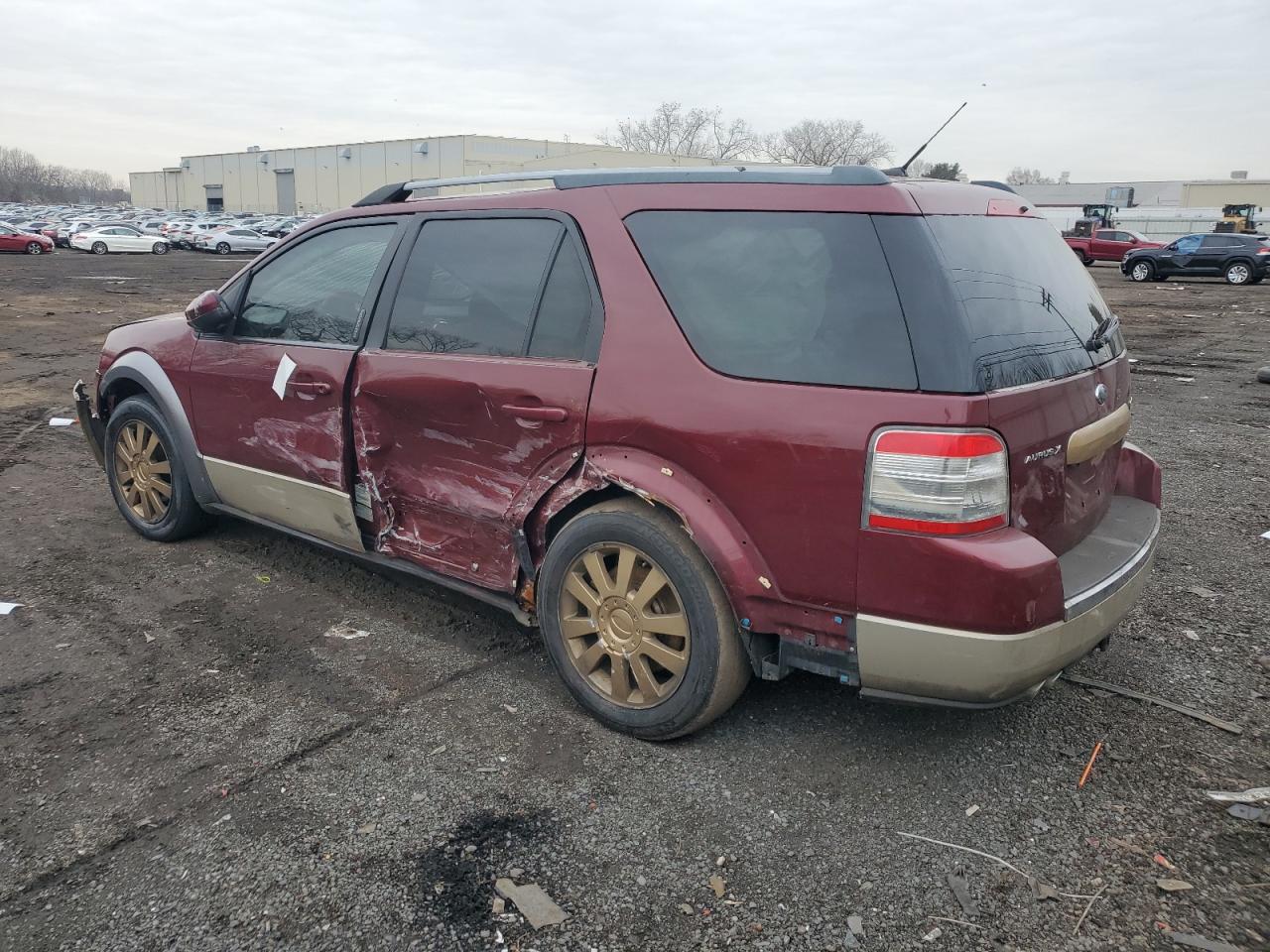 2008 Ford Taurus - Image 2