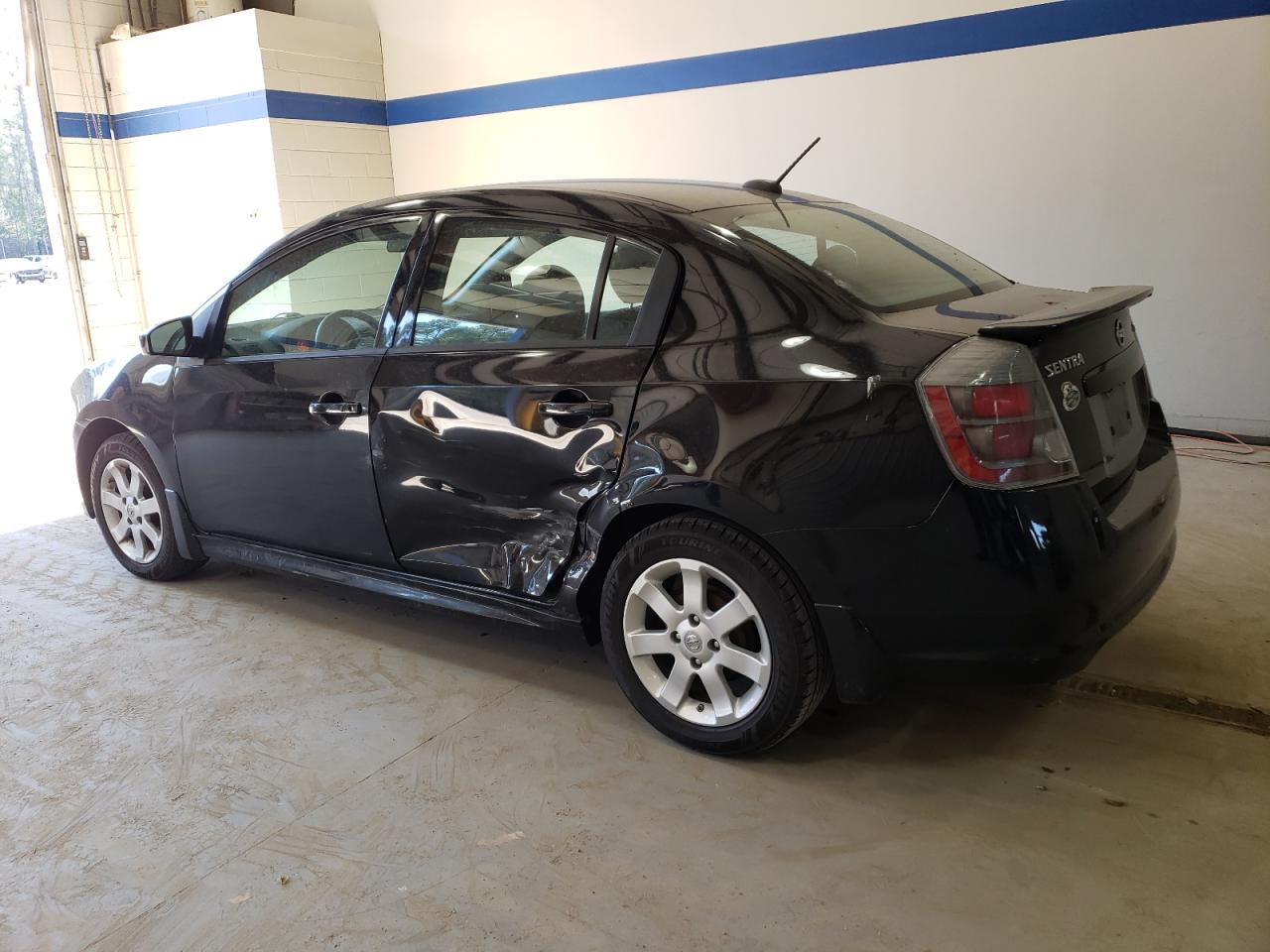 2011 Nissan Sentra - Image 2