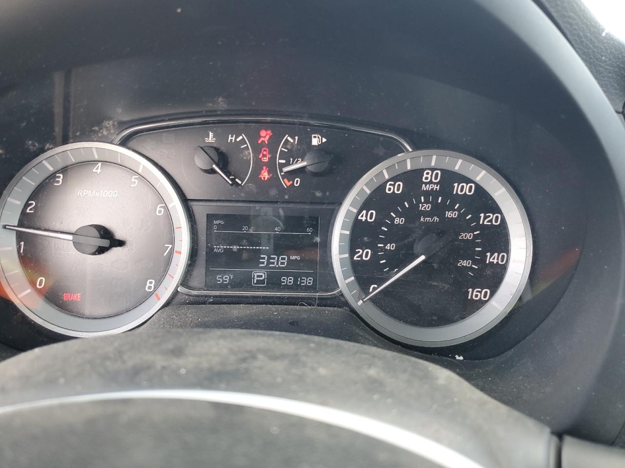2014 Nissan Sentra - Image 9