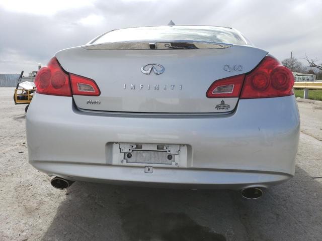  INFINITI Q40 2015 Серебристый