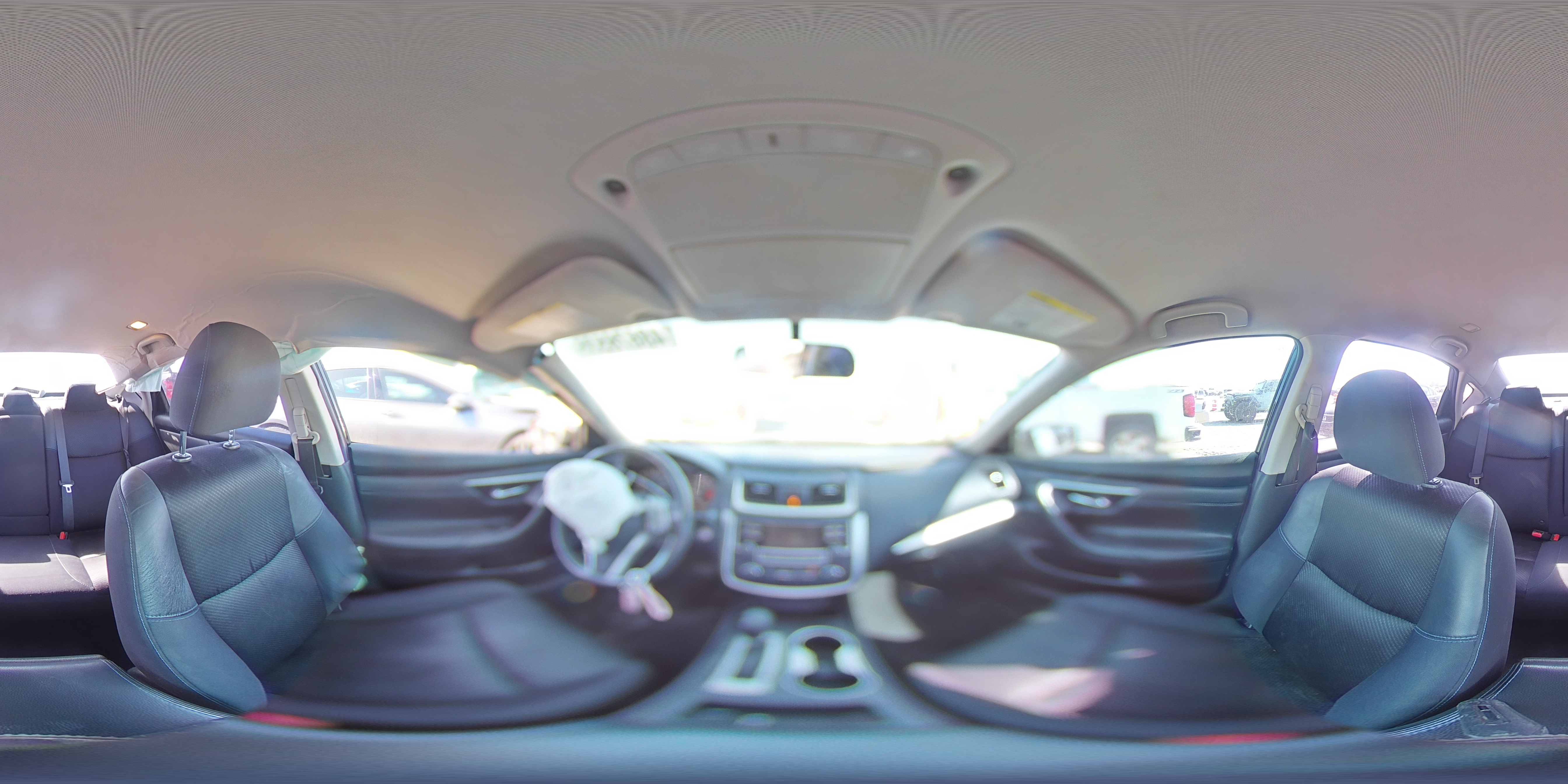 2017 Nissan Altima - Image 12