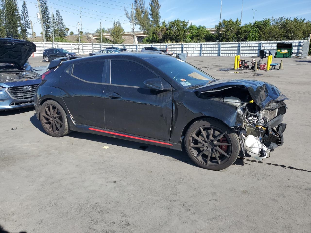 2020 Hyundai Veloster - Image 4