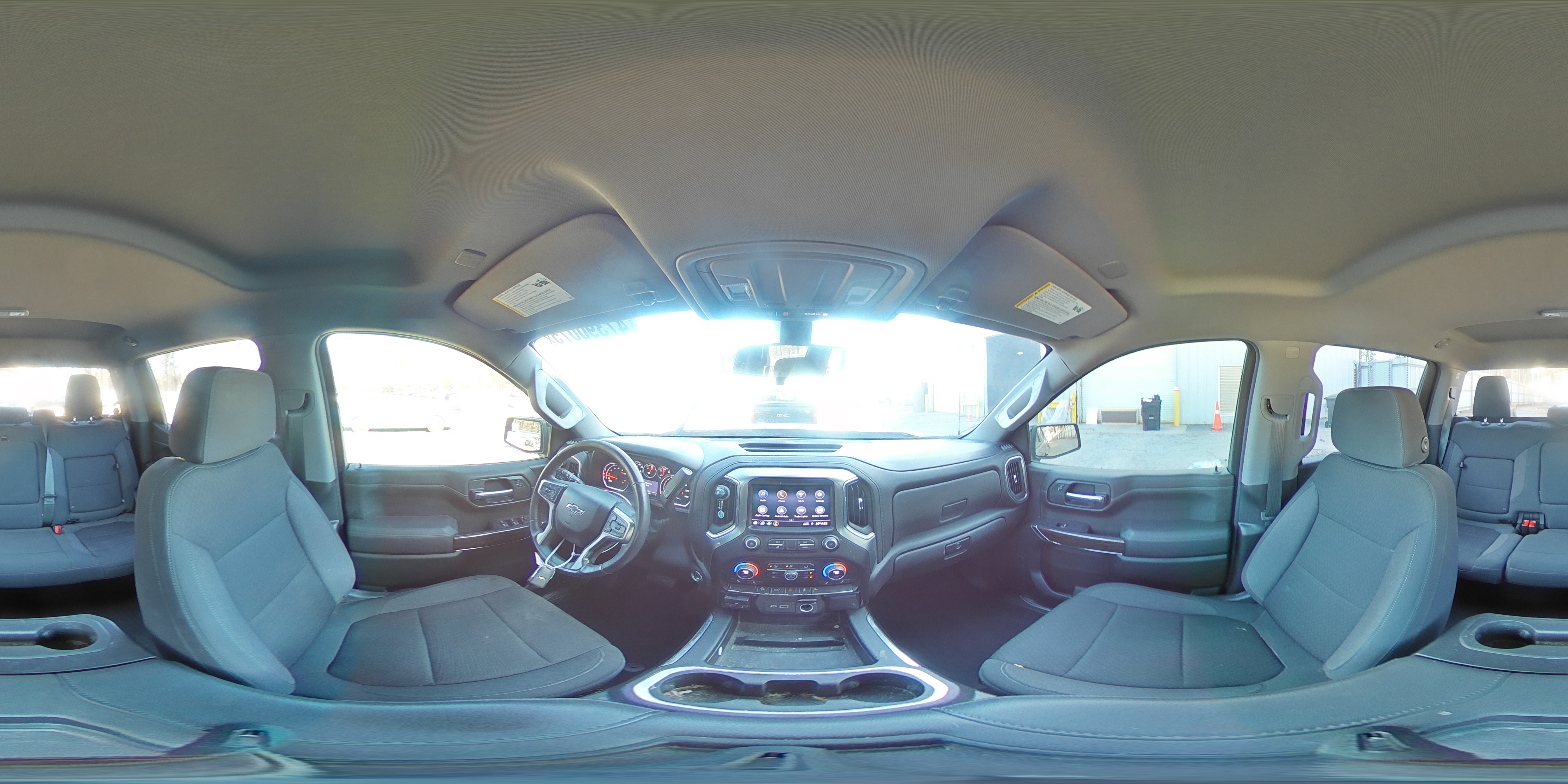 2021 Chevrolet Silverado - Image 15