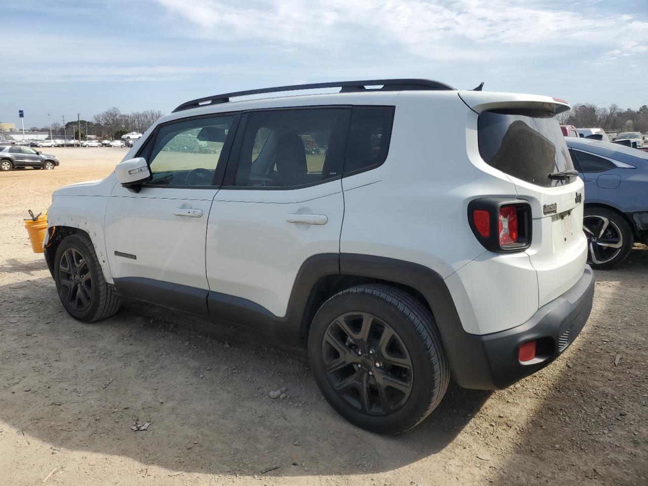 2017 Jeep Renegade - Image 2
