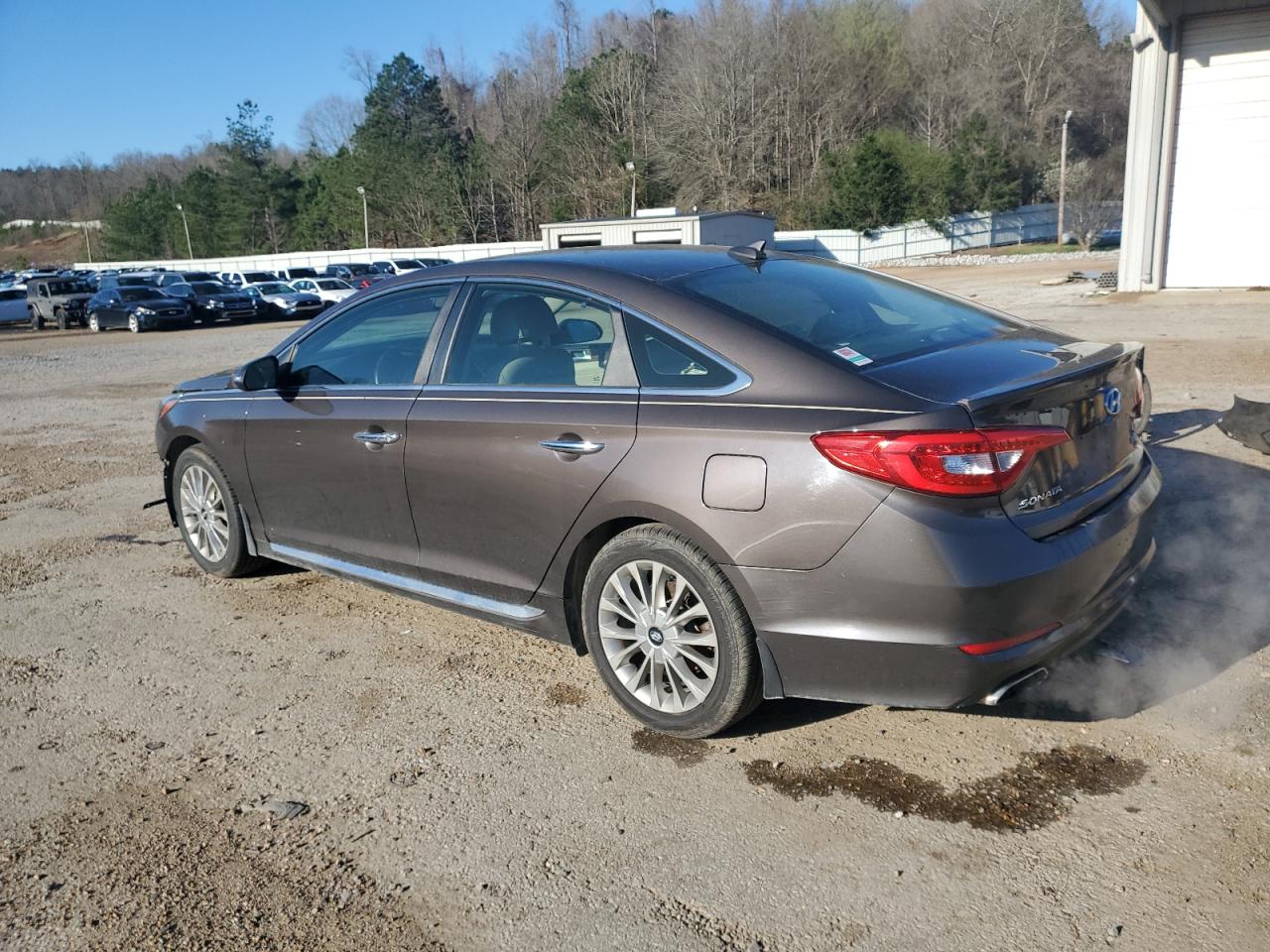 2015 Hyundai Sonata - Image 2