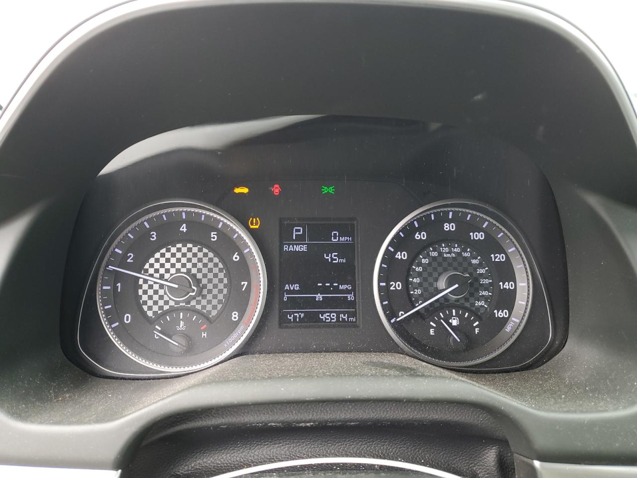 2019 Hyundai Elantra - Image 9