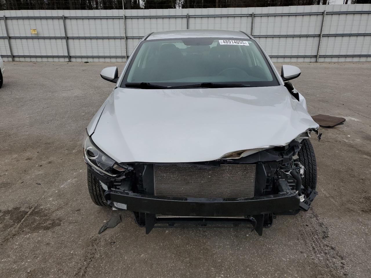 2018 Hyundai Elantra - Image 5