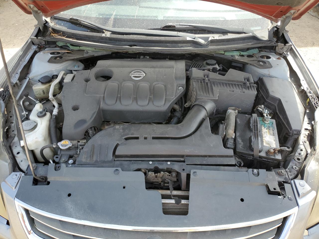 2009 Nissan Altima - Image 12
