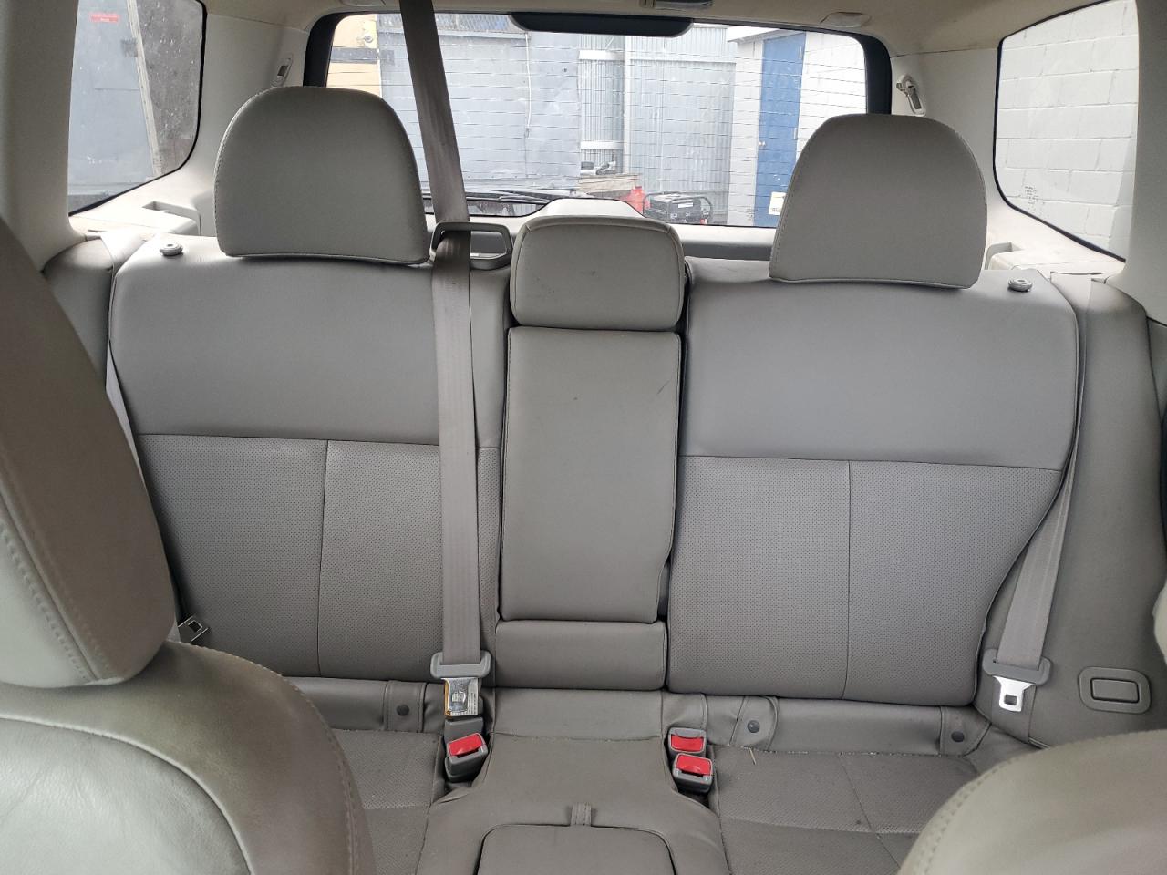 2013 Subaru Forester - Image 10