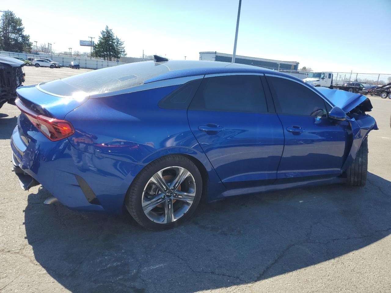 2023 Kia K5 - Image 3