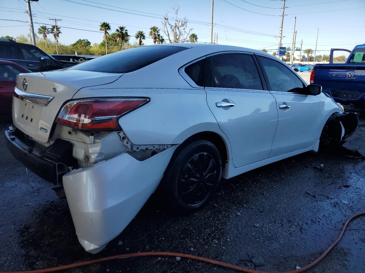 2013 Nissan Altima - Image 3