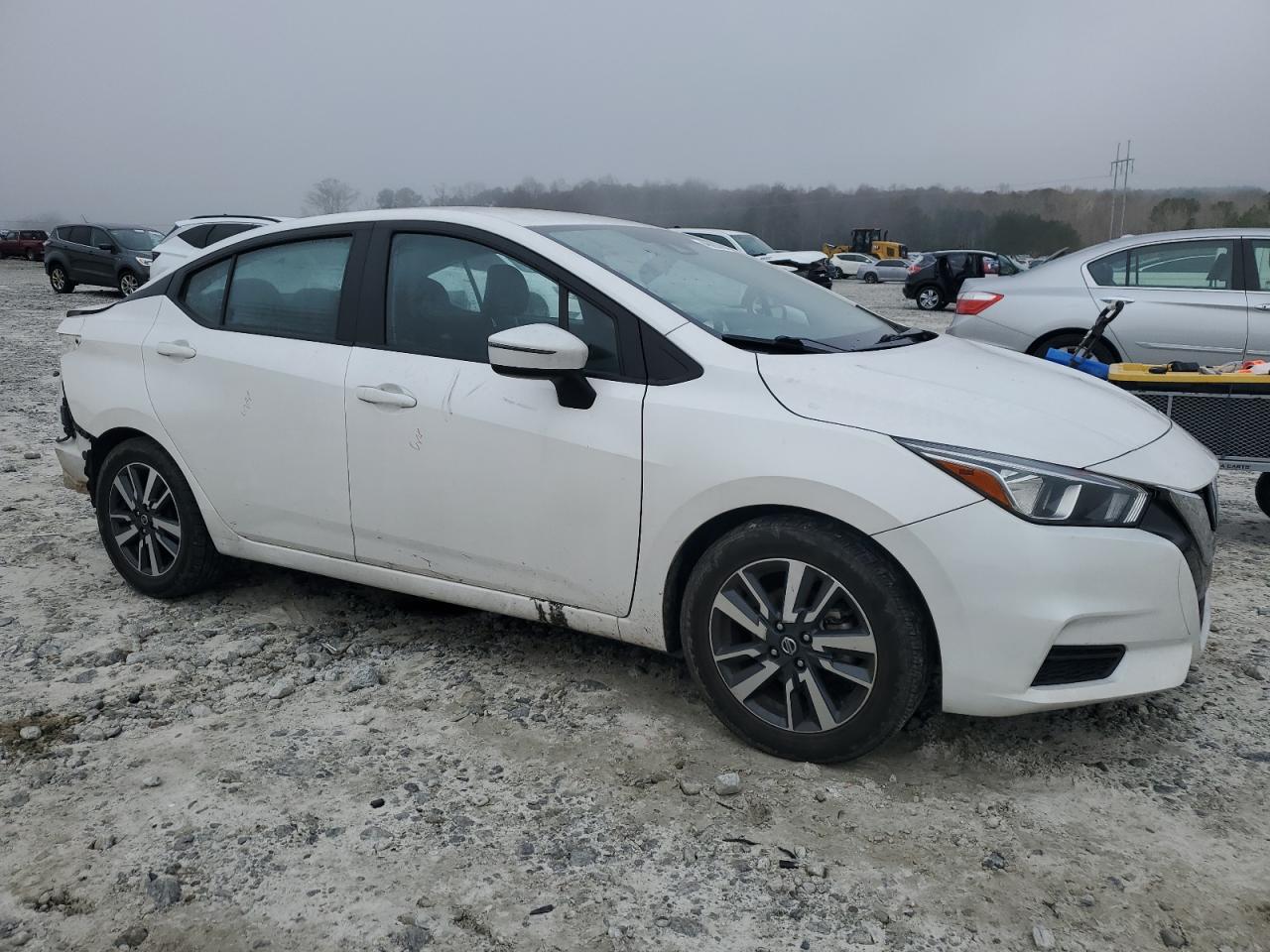 2021 Nissan Versa - Image 4