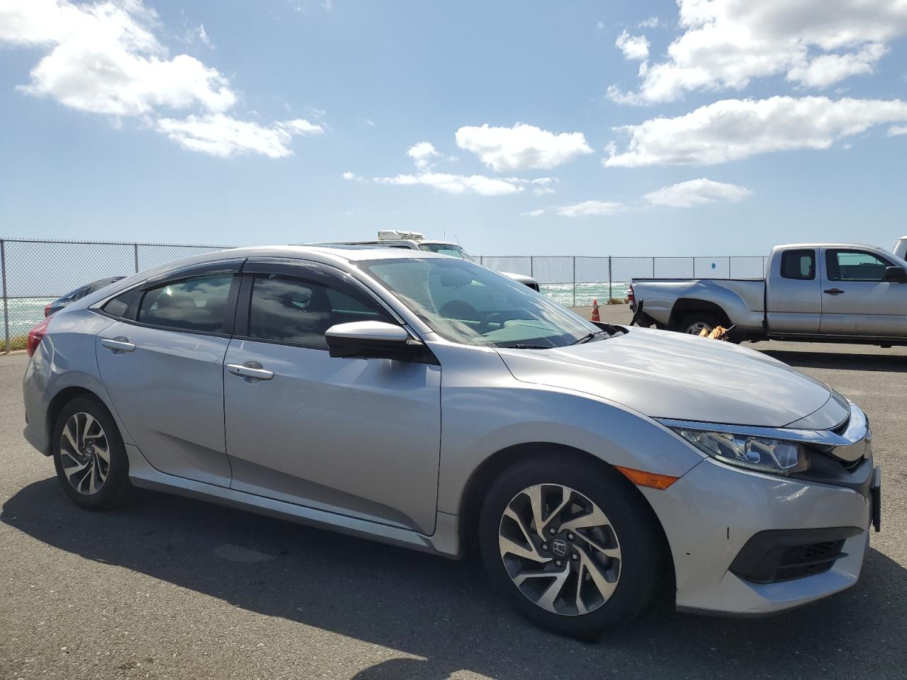 2018 Honda Civic - Image 4