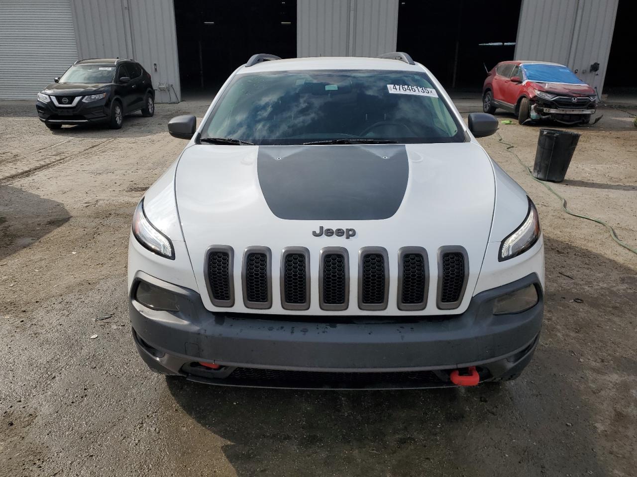 2017 Jeep Cherokee - Image 5