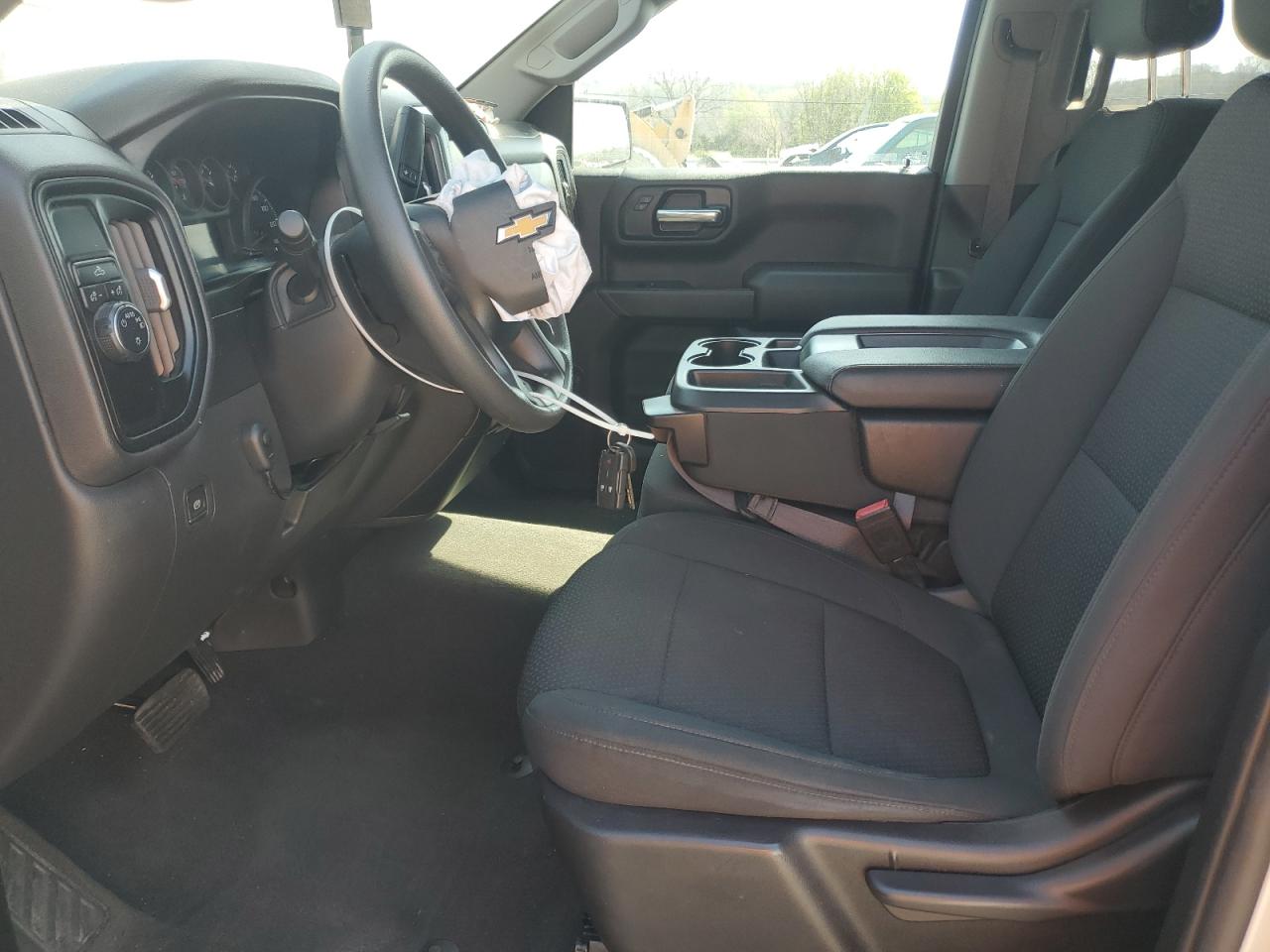 2021 Chevrolet Silverado C1500 Custom VIN: 3GCPWBEK9MG127057 Lot: 51112095
