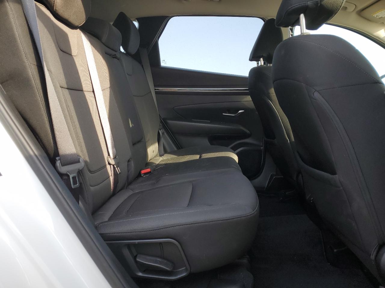 2022 Hyundai Tucson - Image 11
