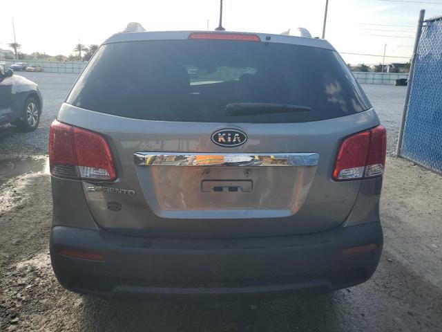  KIA SORENTO 2012 Szary