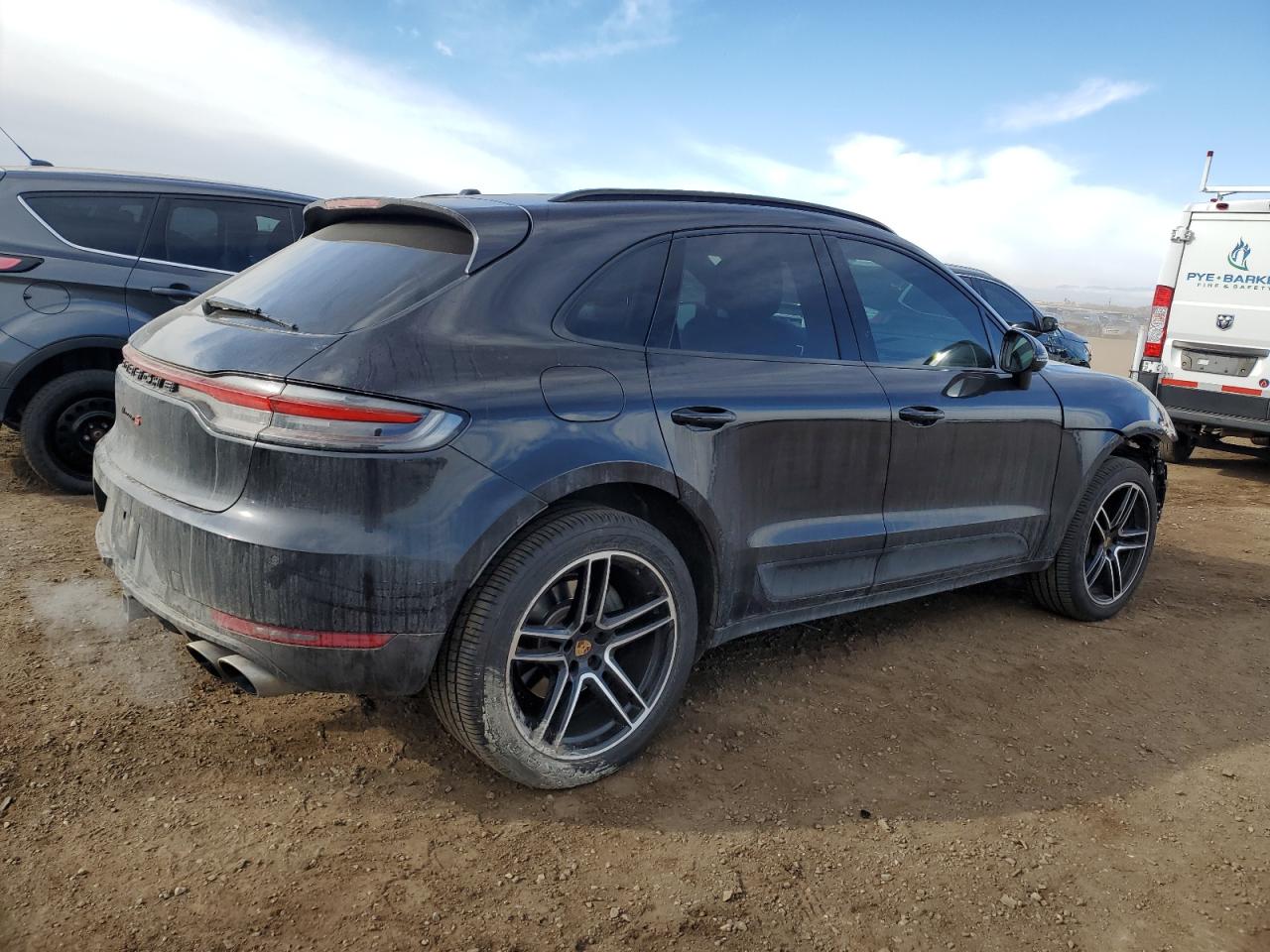 2019 Porsche Macan - Image 3