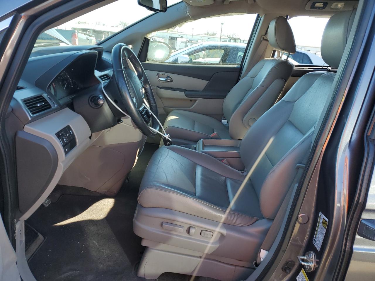 2015 Honda Odyssey - Image 7