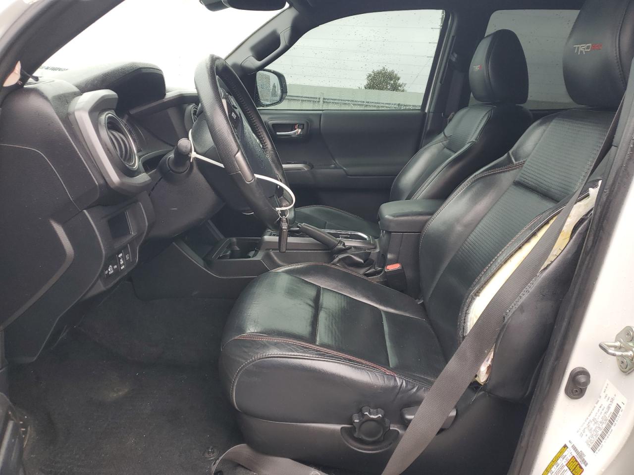 2018 Toyota Tacoma - Image 7