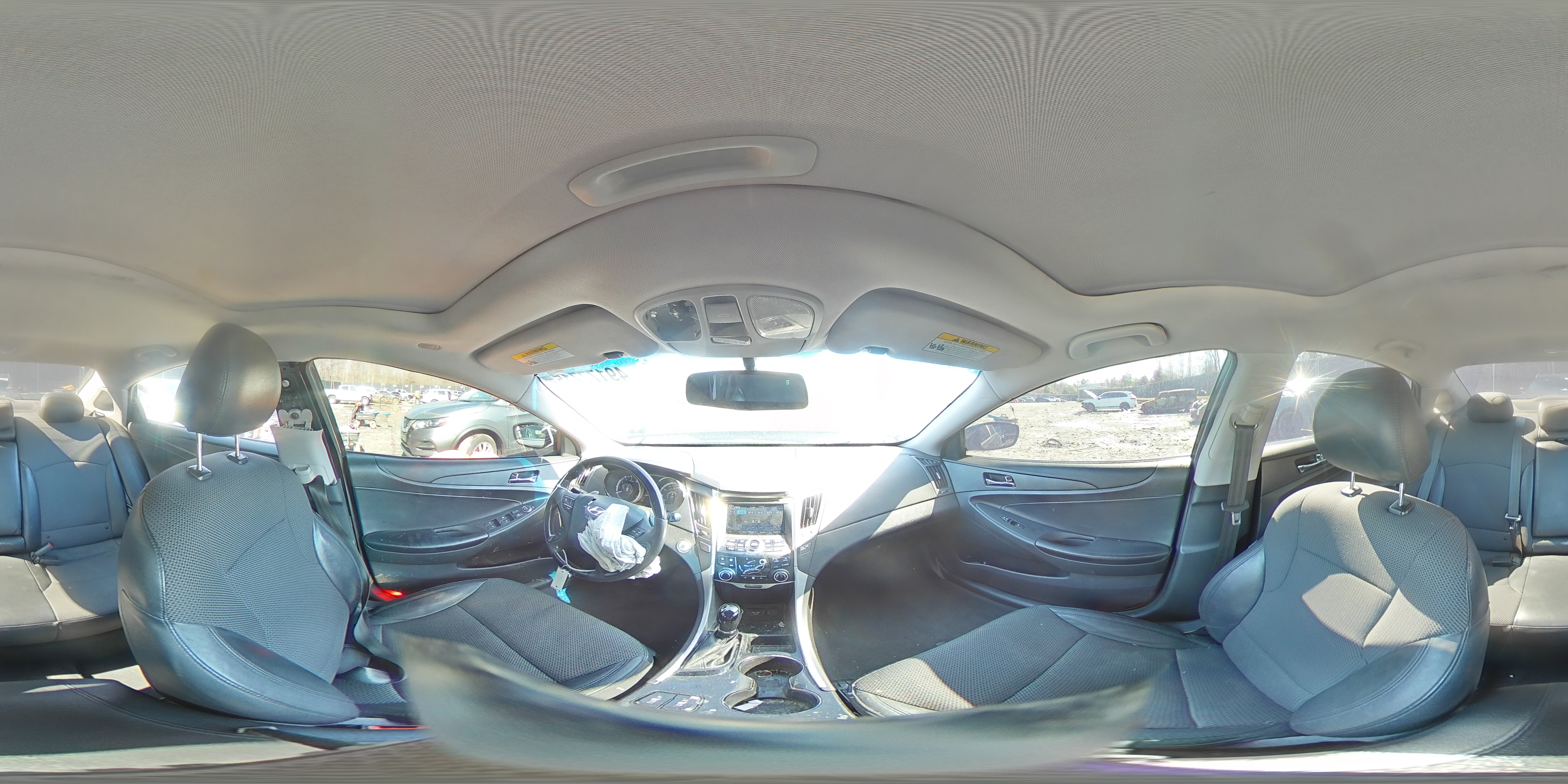 2013 Hyundai Sonata - Image 13