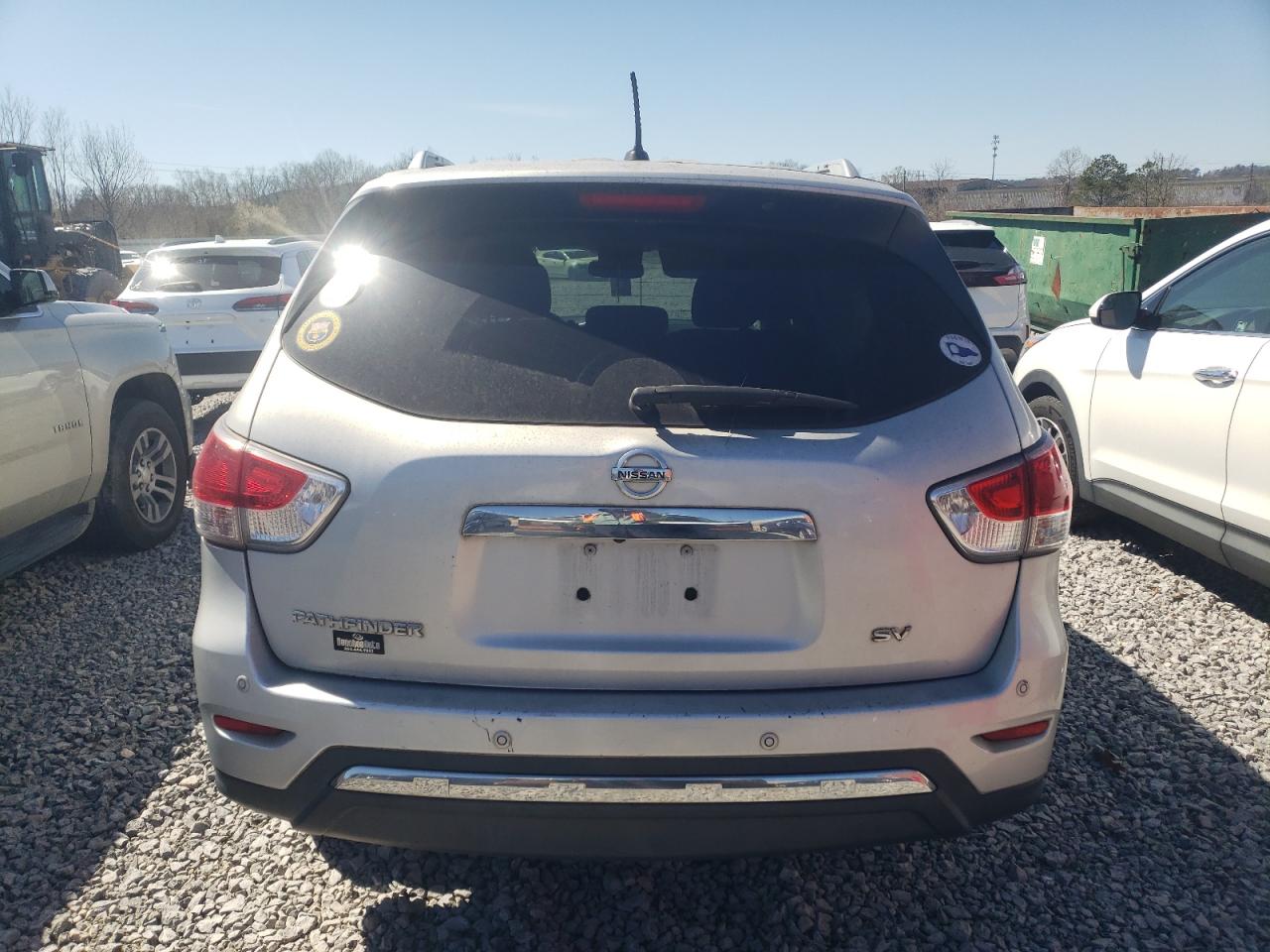 2015 Nissan Pathfinder - Image 6