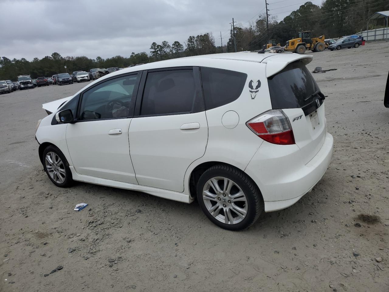 2011 Honda Fit - Image 2