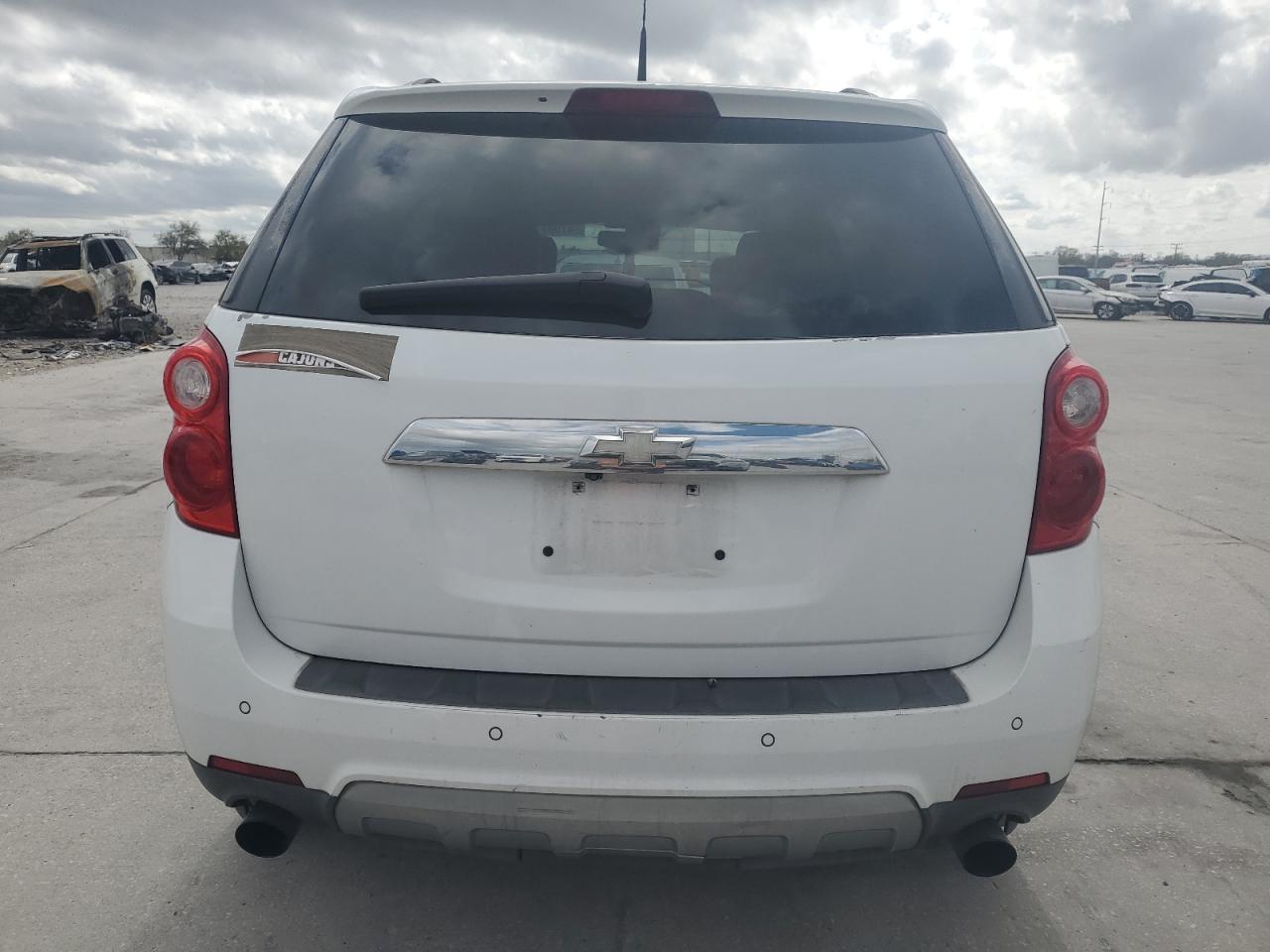 2011 Chevrolet Equinox - Image 6