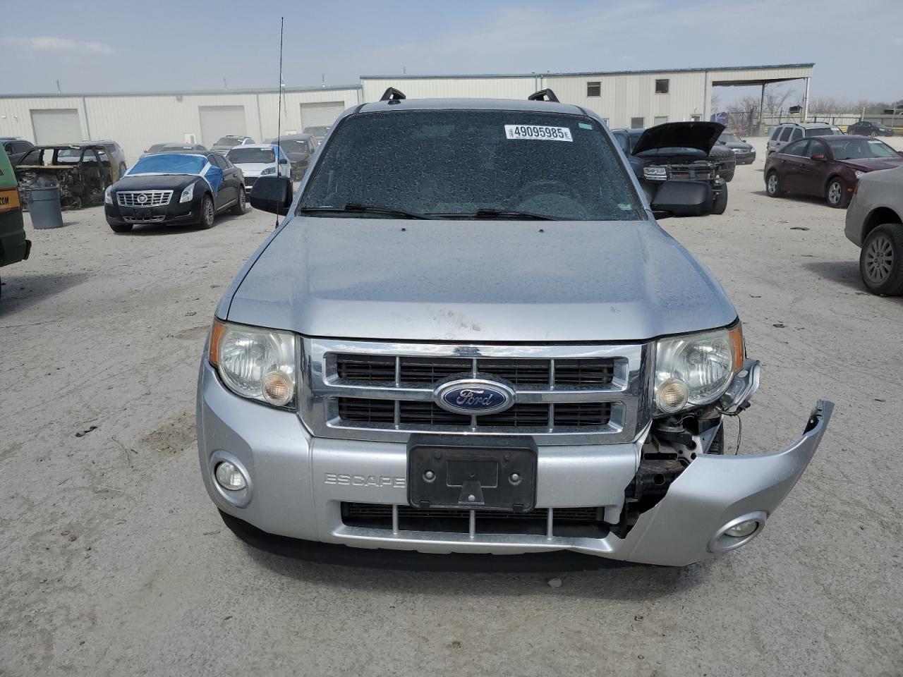 2010 Ford Escape - Image 5