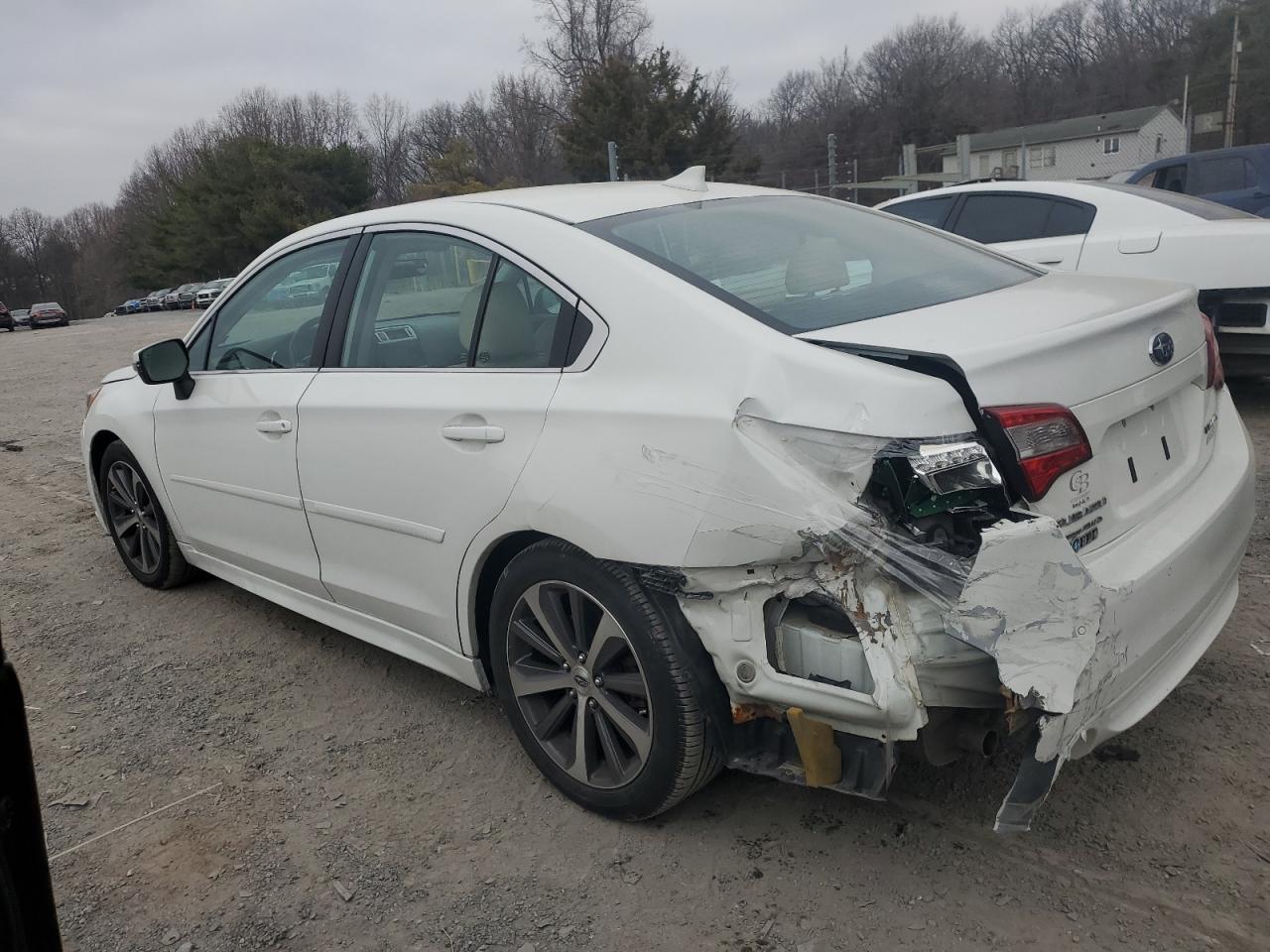 2017 Subaru Legacy - Image 2
