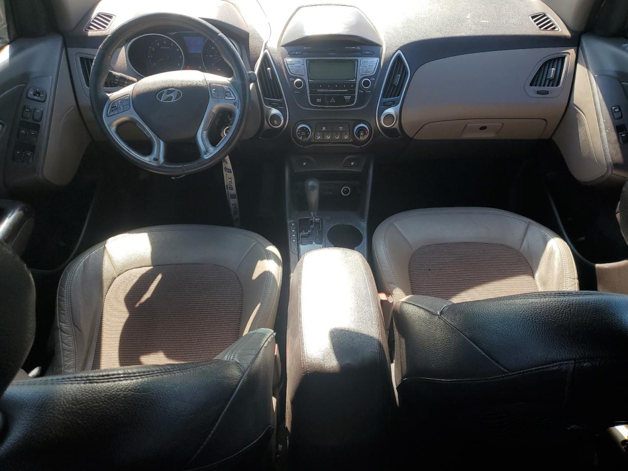 2013 Hyundai Tucson - Image 8