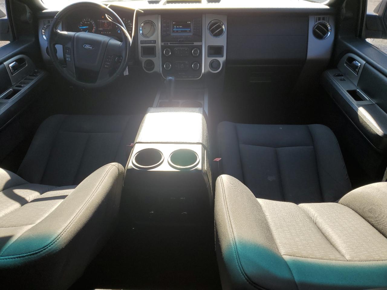2017 Ford Expedition - Image 8