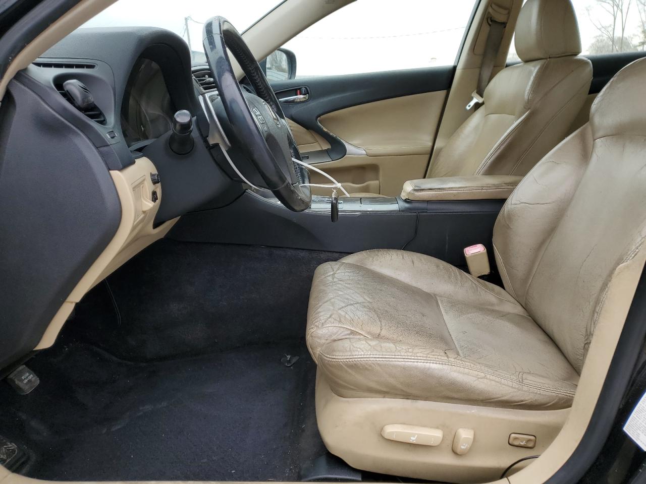 2008 Lexus IS - Image 7