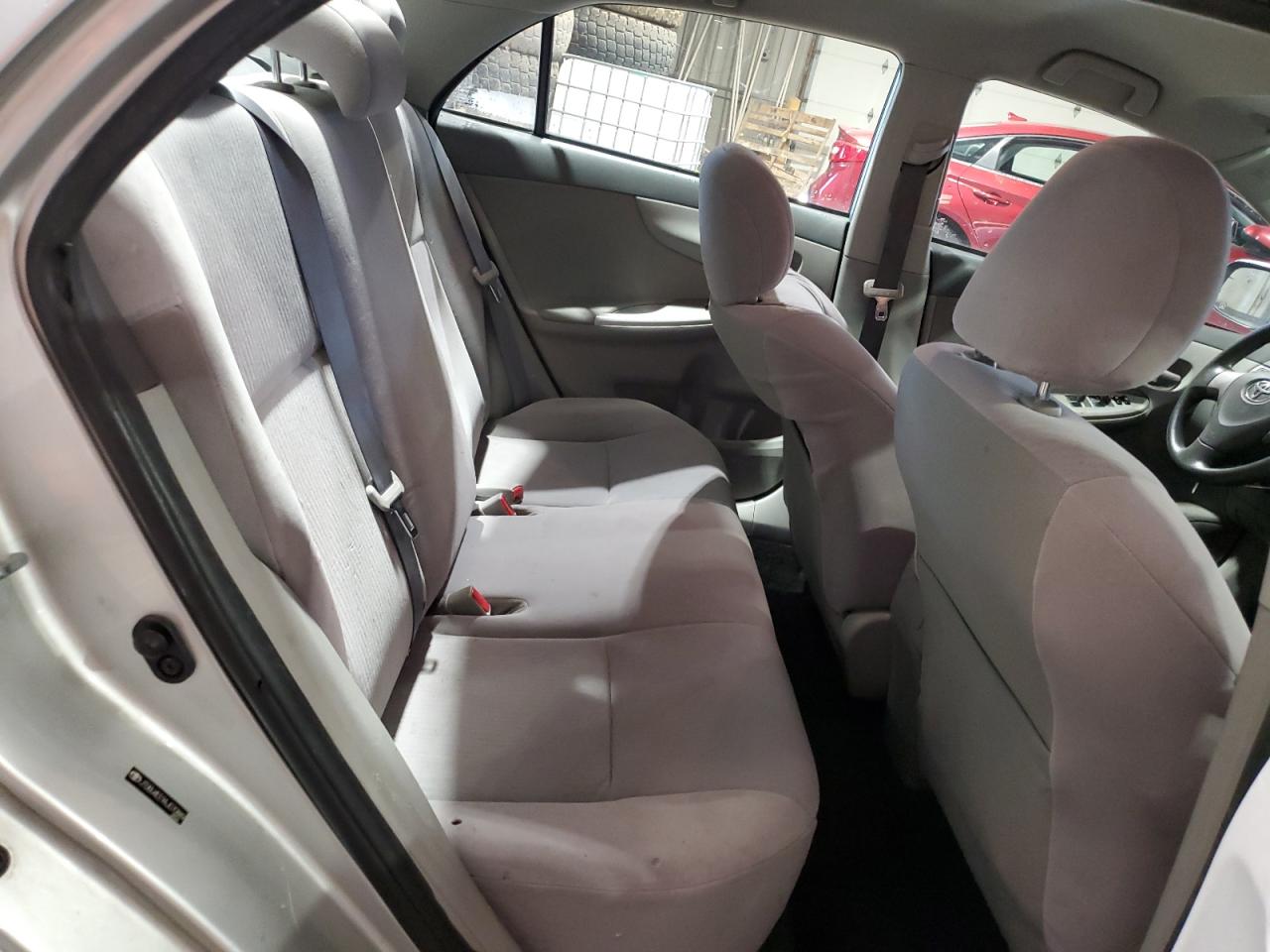 2010 Toyota Corolla - Image 10