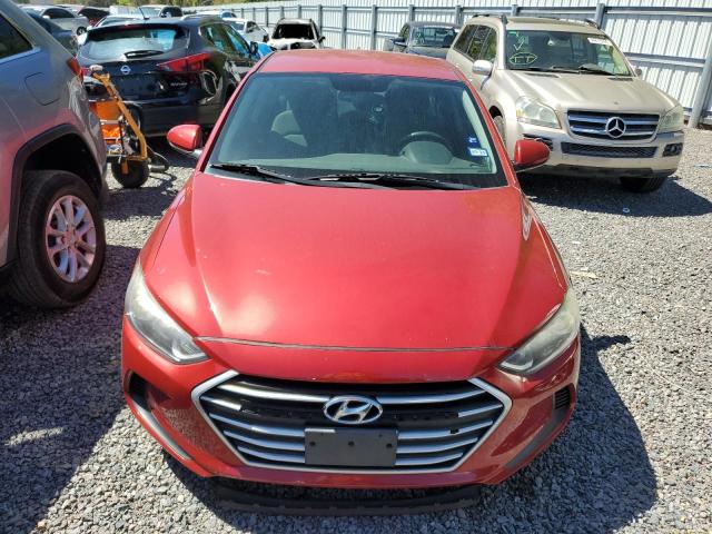  HYUNDAI ELANTRA 2017 Czerwony