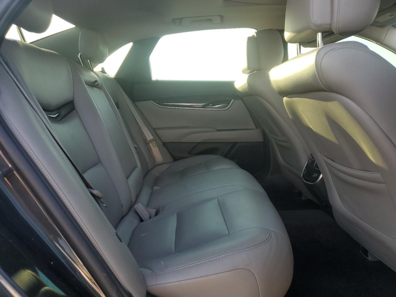 2013 Cadillac XTS - Image 11