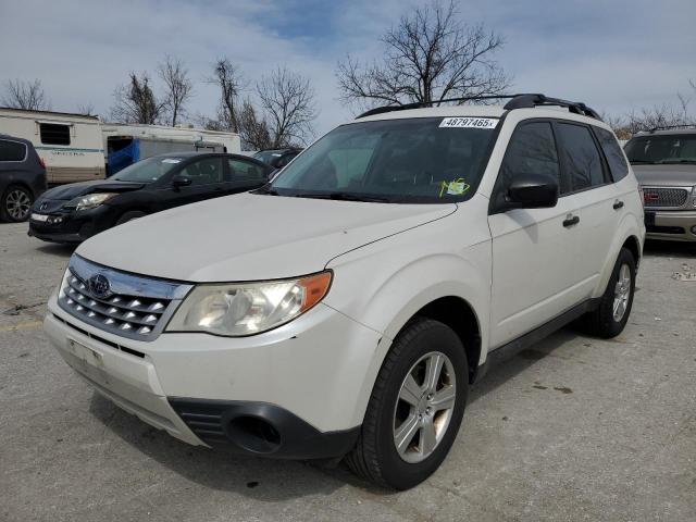 2013 Subaru Forester 2.5X للبيع في Bridgeton، MO - Front End