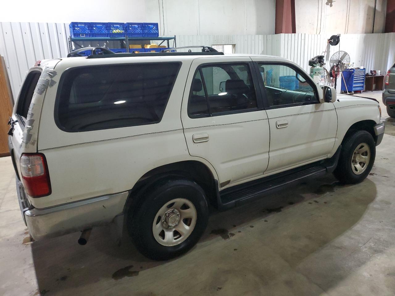 2001 Toyota 4Runner - Image 3