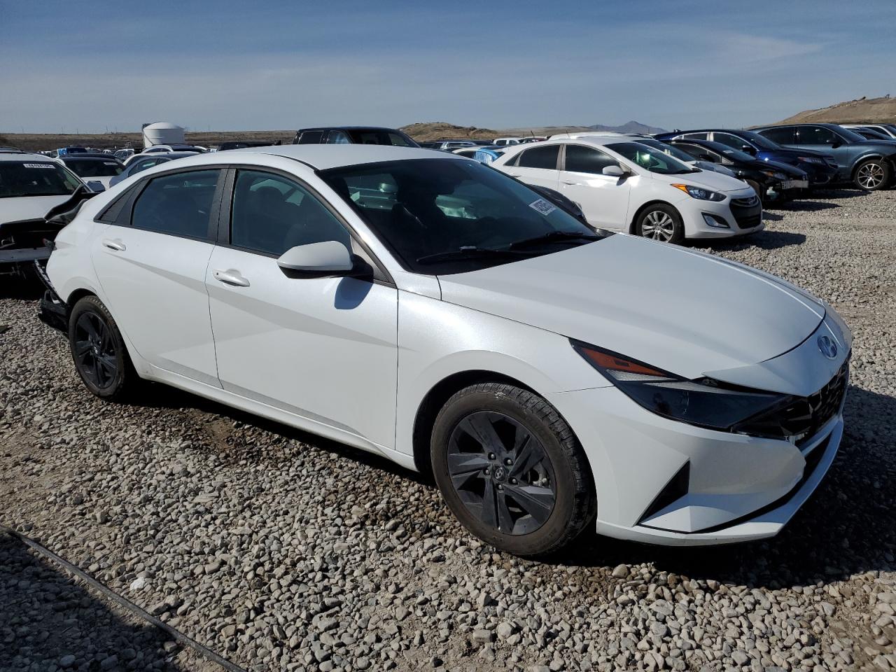 2021 Hyundai Elantra - Image 4