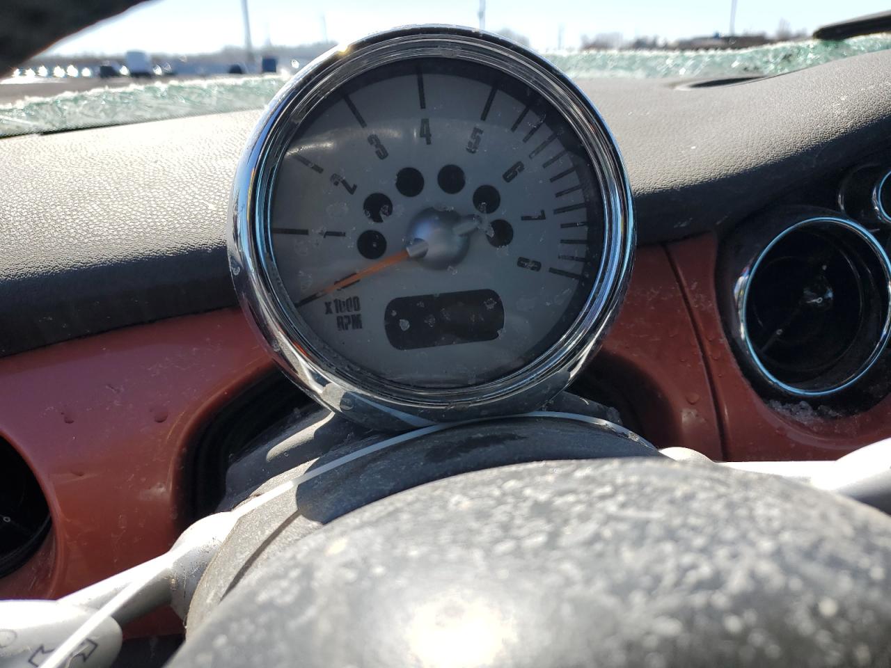 2005 Mini Cooper VIN: WMWRF33585TF62541 Lot: 49868625