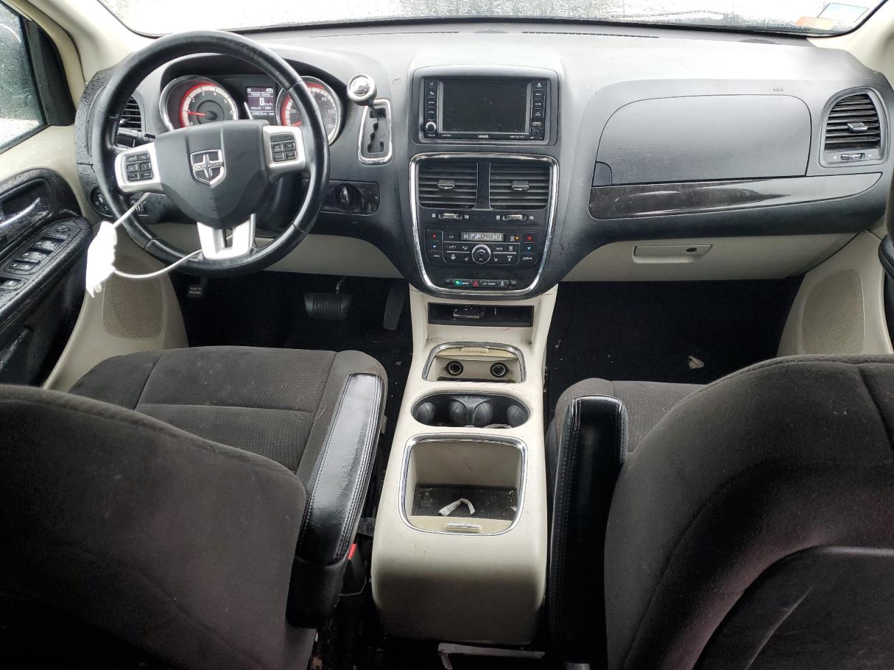 2013 Dodge Caravan - Image 8
