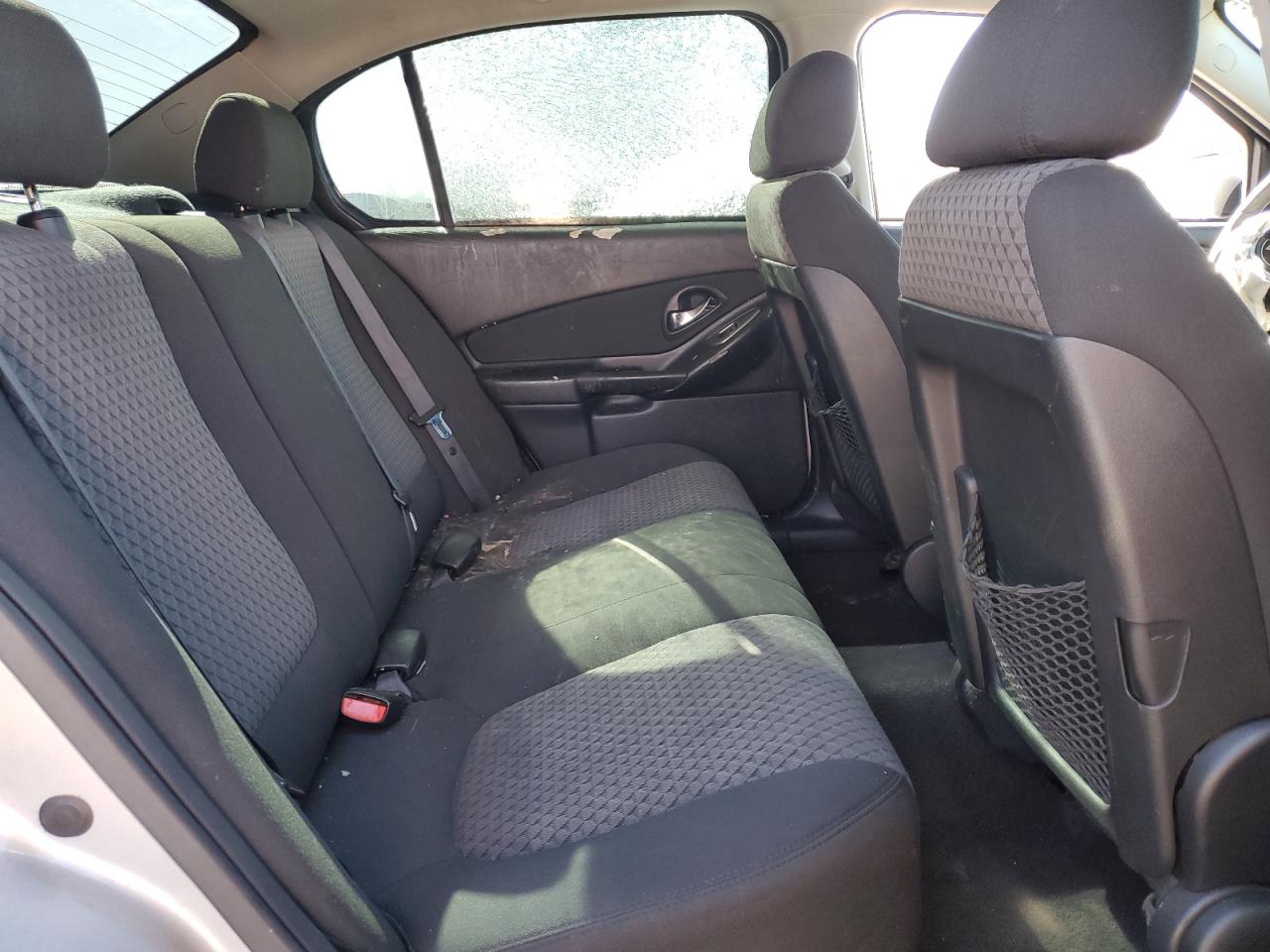 2006 Chevrolet Malibu - Image 10