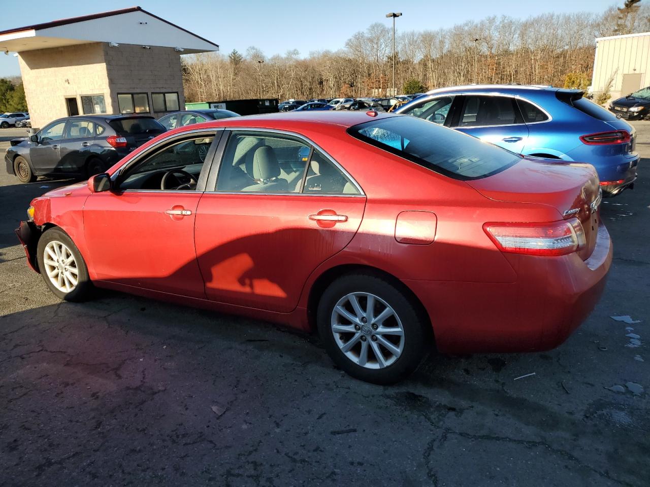 2011 Toyota Camry - Image 2