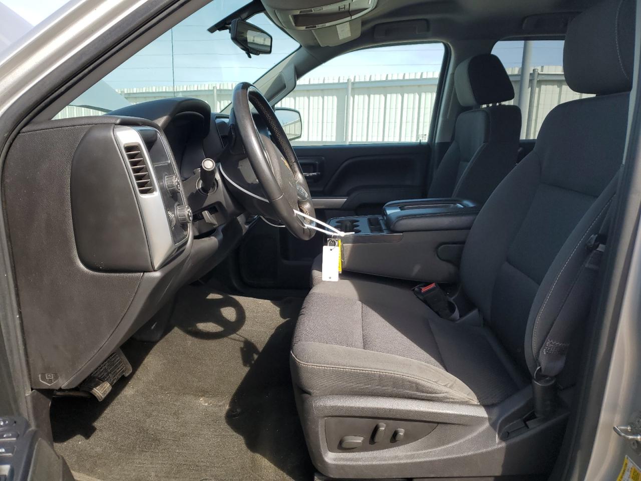 2015 Chevrolet Silverado - Image 7