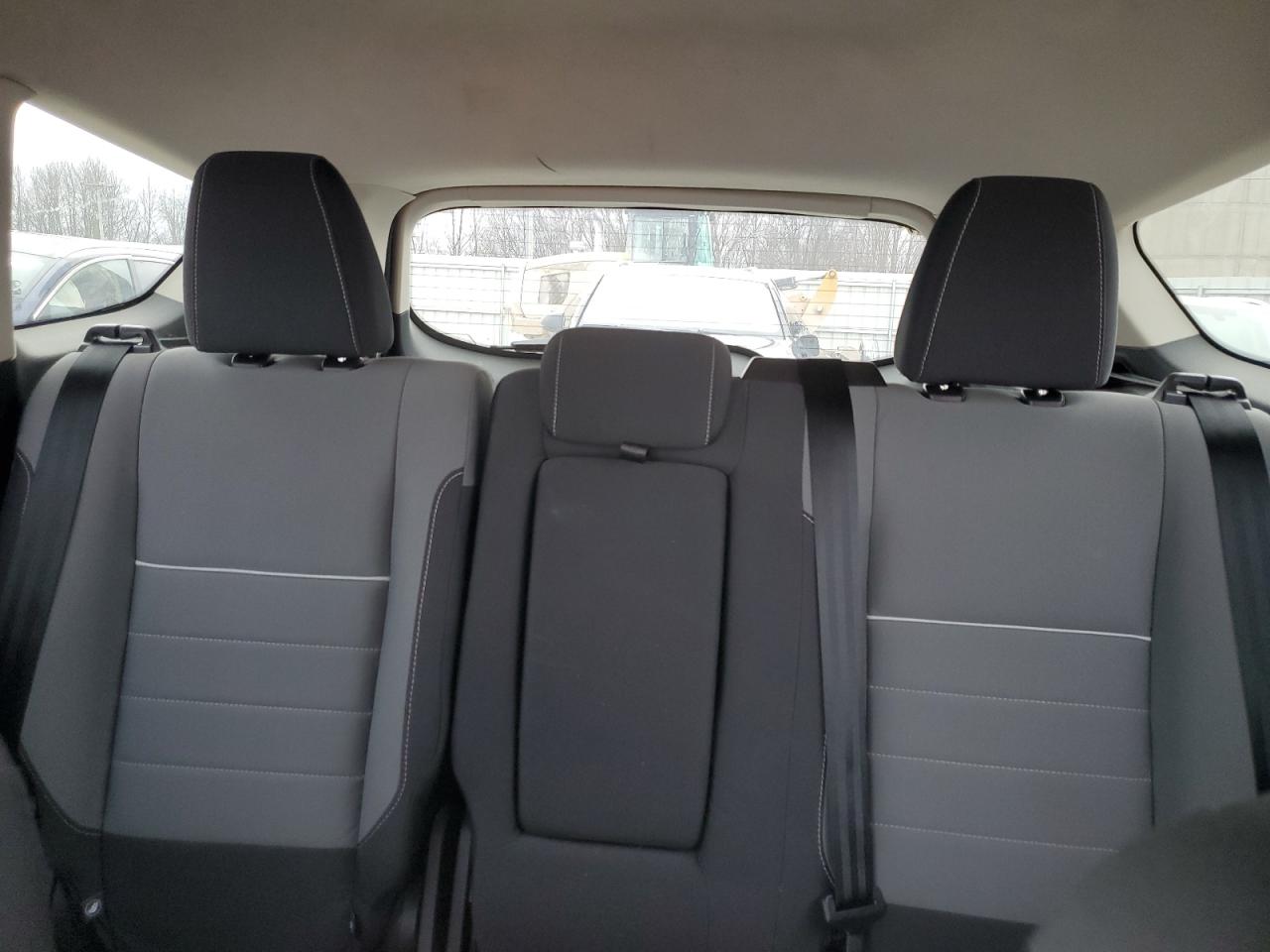 2015 Ford Escape - Image 10
