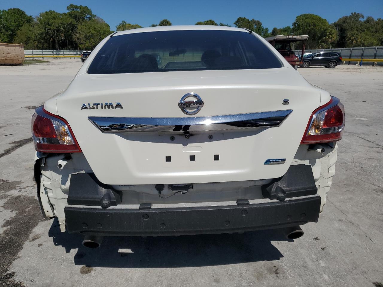 2013 Nissan Altima - Image 6