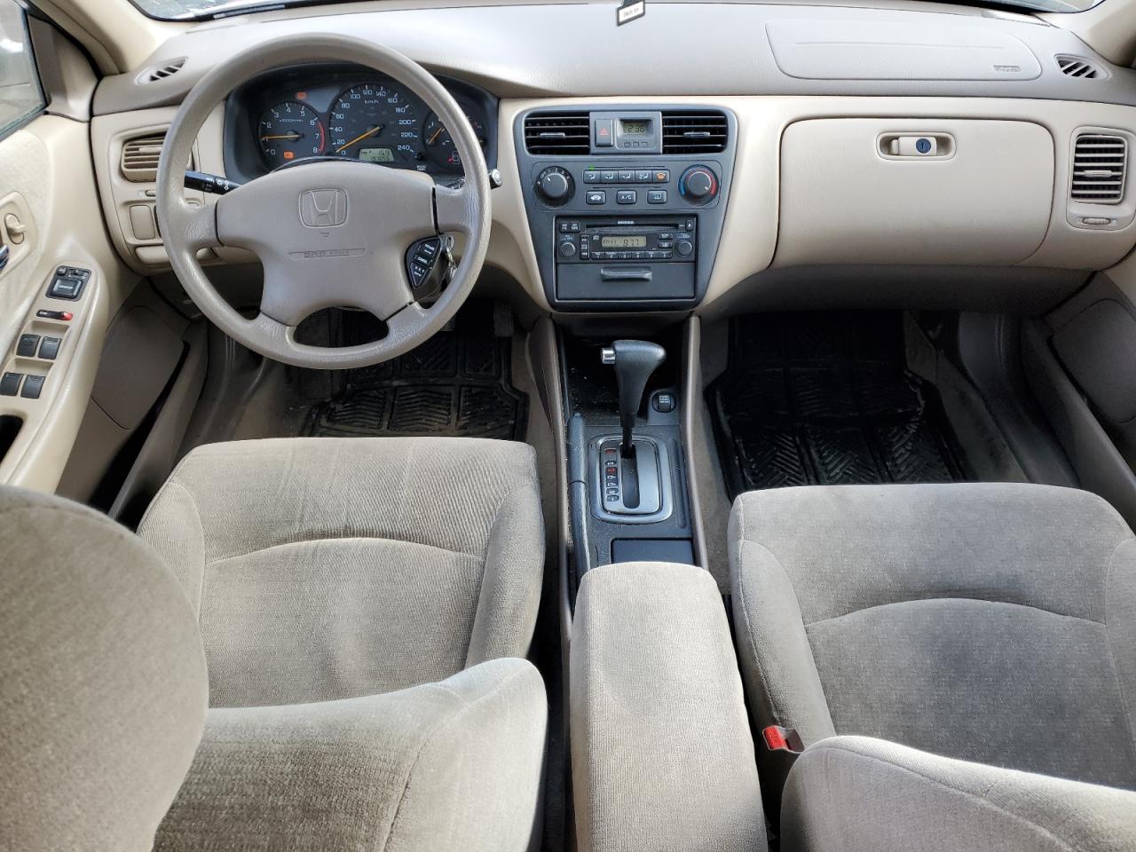 2001 Honda Accord - Image 8